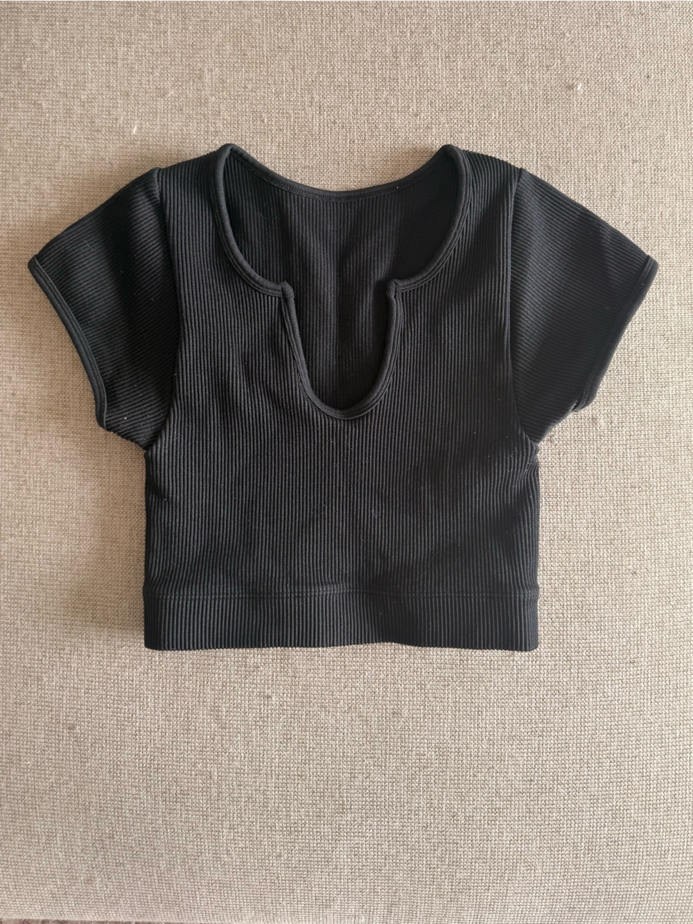 Gilly Hicks Black Ribbed Short Sleeve Crop Tee